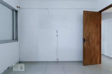 Quarto 1 de apartamento para alugar com 2 quartos, 52m² em Chácara Cruzeiro do Sul, São Paulo