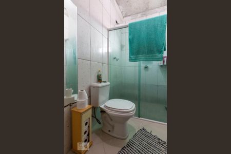 Banheiro Corredor de casa à venda com 3 quartos, 240m² em Jardim Marabá, São Paulo