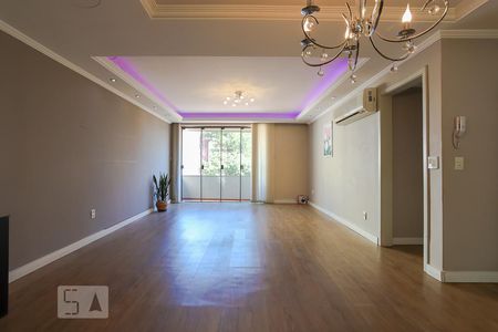 Sala de apartamento à venda com 3 quartos, 117m² em Moinhos de Vento, Porto Alegre