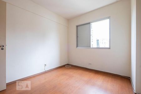 Quarto 1 de apartamento para alugar com 2 quartos, 72m² em Pinheiros, São Paulo