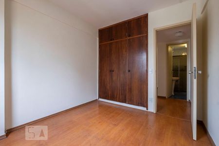 Quarto 1 de apartamento para alugar com 2 quartos, 72m² em Pinheiros, São Paulo