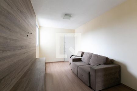 Sala de apartamento para alugar com 2 quartos, 56m² em Vila Curuçá, São Paulo