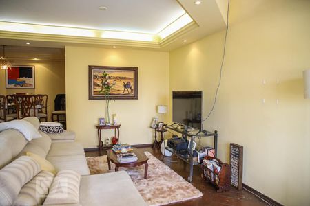 Sala de casa à venda com 3 quartos, 245m² em Cerâmica, São Caetano do Sul