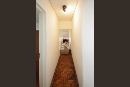 Corredor de casa à venda com 3 quartos, 303m² em Vila Formosa, São Paulo