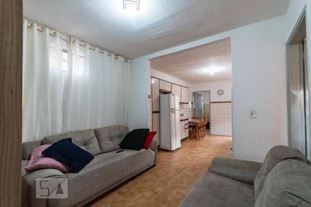 Sala  de casa à venda com 4 quartos, 130m² em Vila Franci, São Paulo