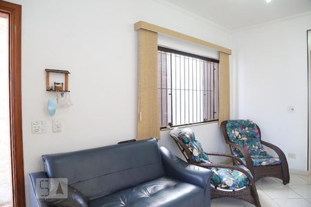 Sala de casa para alugar com 2 quartos, 256m² em Caiçara, Praia Grande