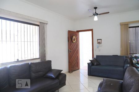 Sala de casa para alugar com 2 quartos, 256m² em Caiçara, Praia Grande