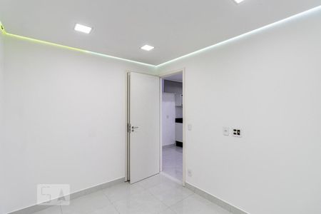 Quarto 2 de apartamento para alugar com 2 quartos, 36m² em Cambuci, São Paulo