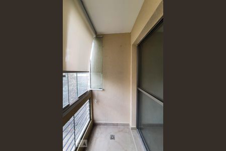 Varanda de apartamento para alugar com 2 quartos, 55m² em Bosque da Saúde, São Paulo