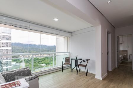 Sacada de apartamento para alugar com 2 quartos, 70m² em Vila Mogilar, Mogi das Cruzes