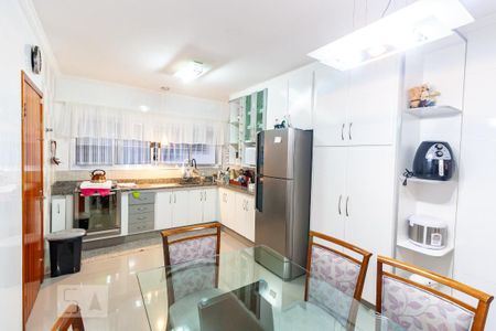 Cozinha de casa à venda com 4 quartos, 125m² em Jardim Vila Formosa, São Paulo