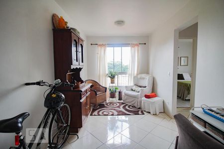 sala de apartamento para alugar com 2 quartos, 48m² em Vila Pereira Cerca, São Paulo