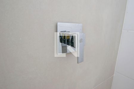 Casa de condomínio à venda com 240m², 4 quartos e 3 vagas Casa de condomínio à venda com 240m², 4 quartos e 3 vagasBanheiro da Suíte 1