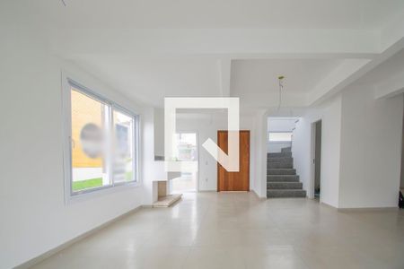 Casa de condomínio à venda com 240m², 4 quartos e 3 vagasSala