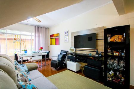 Sala de casa à venda com 3 quartos, 177m² em Vila Eldízia, Santo André