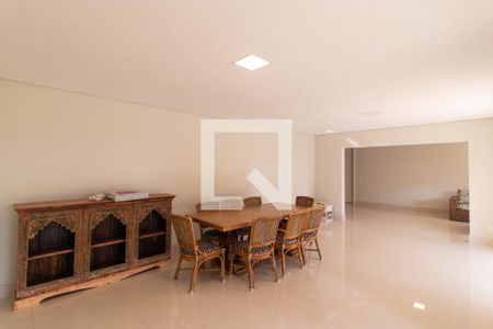 Sala de casa de condomínio para alugar com 7 quartos, 1076m² em Parque Nova Campinas, Campinas