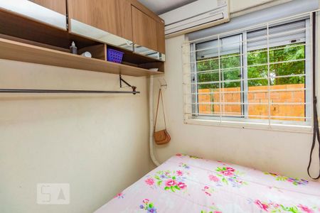 Quarto 2 de apartamento à venda com 2 quartos, 45m² em Rubem Berta, Porto Alegre