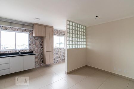 Sala e Cozinha de apartamento para alugar com 1 quarto, 35m² em Vila Marte, São Paulo