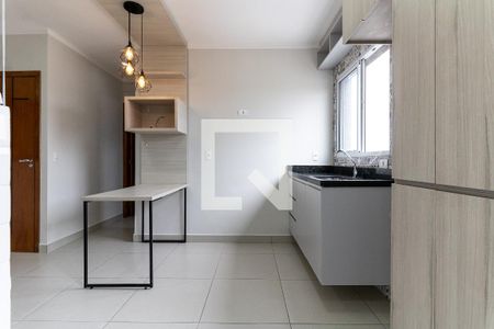 Cozinha de apartamento para alugar com 1 quarto, 35m² em Vila Marte, São Paulo