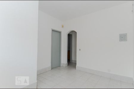 Sala de casa para alugar com 1 quarto, 40m² em Cidade Parque Alvorada, Guarulhos