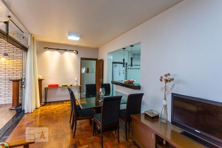 Sala de apartamento para alugar com 3 quartos, 110m² em Sion, Belo Horizonte