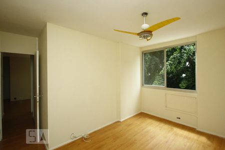 Quarto Suíte de apartamento à venda com 2 quartos, 69m² em Flamengo, Rio de Janeiro