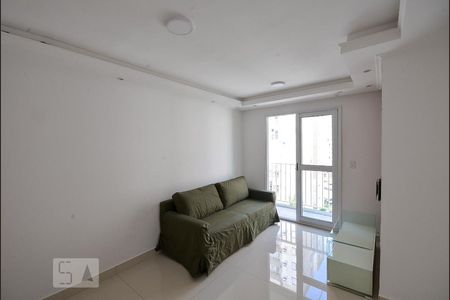 Sala de apartamento para alugar com 2 quartos, 48m² em Jardim Santa Luzia, São Paulo