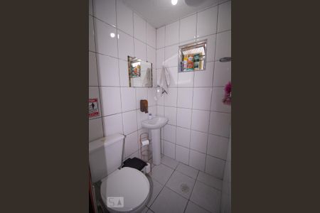 Lavabo de casa para alugar com 2 quartos, 140m² em Vila Fátima, São Paulo