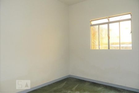 Quarto 2 de casa para alugar com 2 quartos, 100m² em Lagoinha Leblon (venda Nova), Belo Horizonte