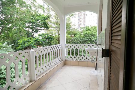 Varanda da sala de casa para alugar com 2 quartos, 70m² em Vila Augusta, Guarulhos