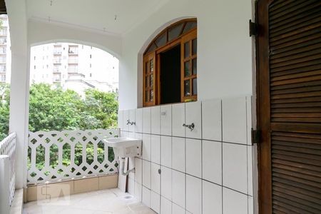 Varanda da sala de casa para alugar com 2 quartos, 70m² em Vila Augusta, Guarulhos