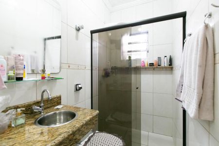 Banheiro de casa à venda com 3 quartos, 138m² em Jardim Pedro José Nunes, São Paulo