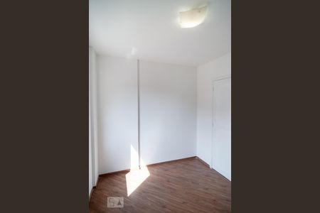 Quarto 1 de apartamento à venda com 2 quartos, 65m² em Jardim Cidália, São Paulo