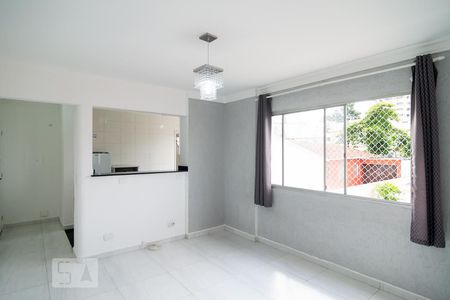 Sala de apartamento para alugar com 2 quartos, 65m² em Jardim Cidália, São Paulo