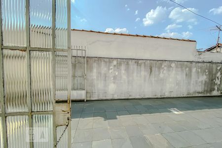 Vista da Rua de casa à venda com 4 quartos, 400m² em Chácara Califórnia, São Paulo