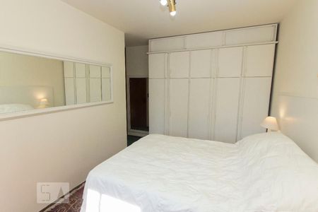 Suíte 1 de apartamento para alugar com 2 quartos, 150m² em Mont’serrat, Porto Alegre