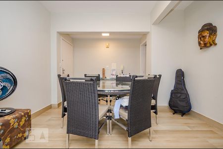 Sala de apartamento para alugar com 2 quartos, 72m² em Vila Paris, Belo Horizonte