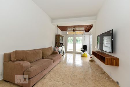 Sala de apartamento para alugar com 2 quartos, 138m² em Leme, Rio de Janeiro