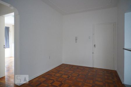 Sala de apartamento para alugar com 2 quartos, 76m² em Floresta, Porto Alegre