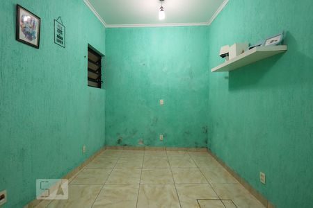 Quarto 1 de casa para alugar com 2 quartos, 23m² em Parque Monteiro Soares, São Paulo