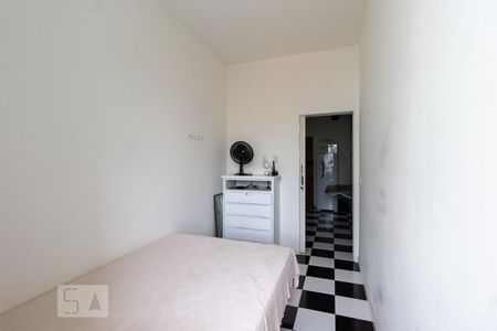 Quarto 1 de apartamento para alugar com 2 quartos, 46m² em Catete, Rio de Janeiro