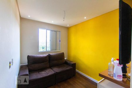 Quarto 1 / Sala 2 de apartamento para alugar com 4 quartos, 76m² em Jardim Ísis, Cotia