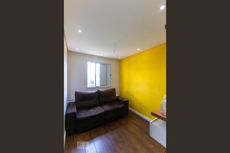 Quarto 1 / Sala 2 de apartamento para alugar com 4 quartos, 76m² em Jardim Ísis, Cotia