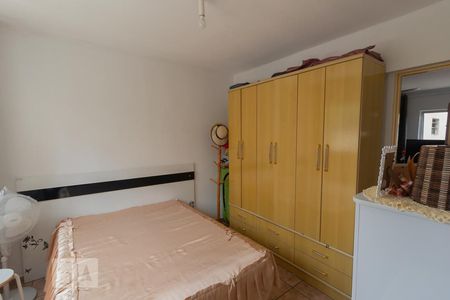 Dormitório 1 de apartamento à venda com 2 quartos, 53m² em Jardim Santo Elias, São Paulo