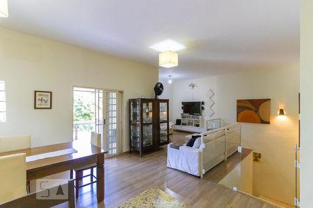 Sala de casa à venda com 3 quartos, 340m² em Parque das Universidades, Campinas