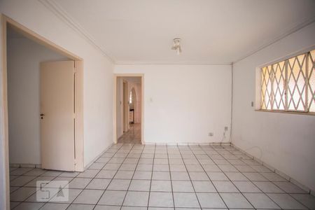 Sala de casa à venda com 5 quartos, 150m² em Jardim Oriental, São Paulo