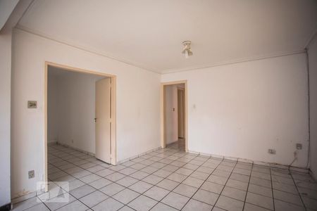 Casa à venda com 150m², 5 quartos e 4 vagasSala