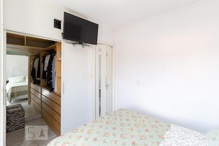 Quarto 1 de apartamento para alugar com 2 quartos, 57m² em Quitaúna, Osasco