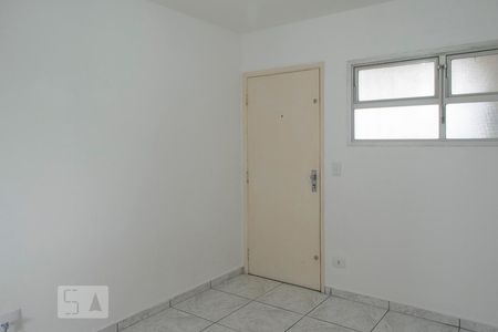 sala de apartamento para alugar com 2 quartos, 40m² em Santa Teresinha, São Paulo