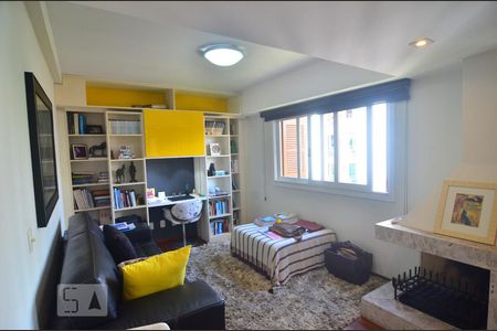 Sala de leitura de apartamento à venda com 2 quartos, 168m² em Centro, Canoas